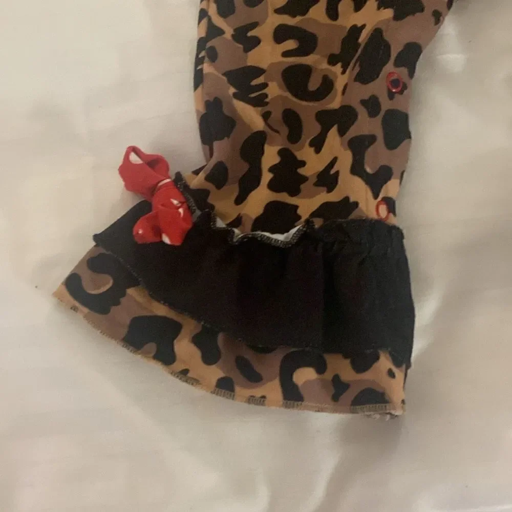 Boutique Cheetah Santa Jumper 18 Months Penelope Plumm